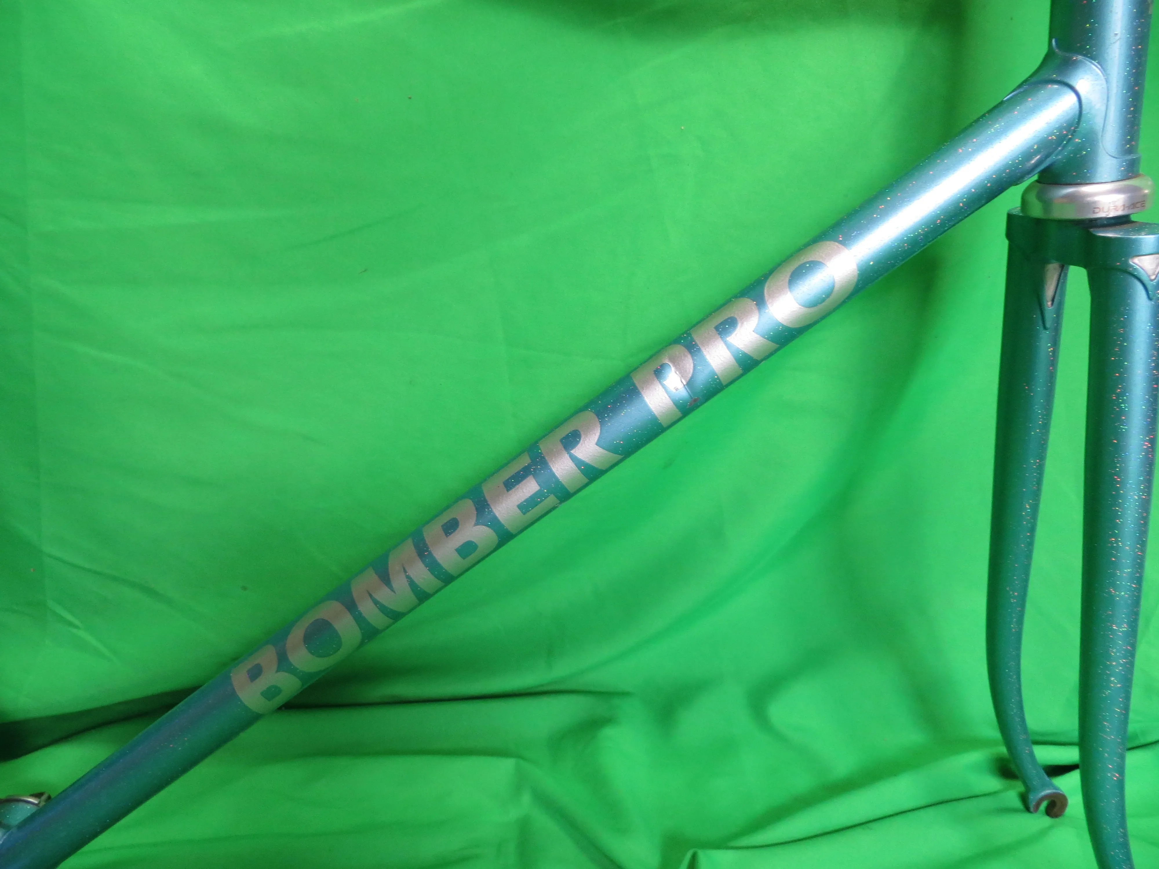 Bomber Pro // Light Blue Metallic // 54cm