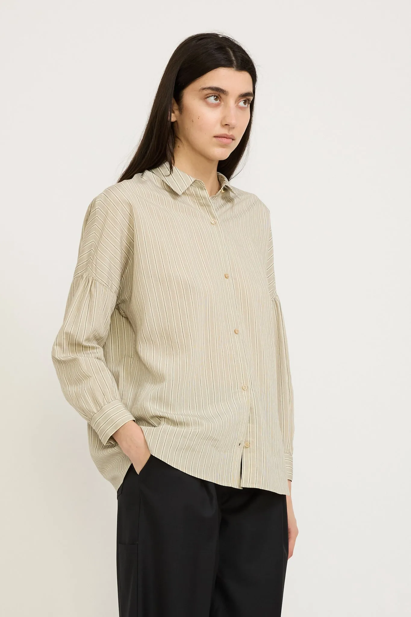 Botan Wide Shirt Whistone