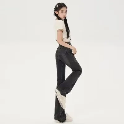 deanwangkt Small American Retro Micro Flared Jeans For Women With A Sense Of Design, Niche High Waisted And Slim, Versatile Floor Mop Pants