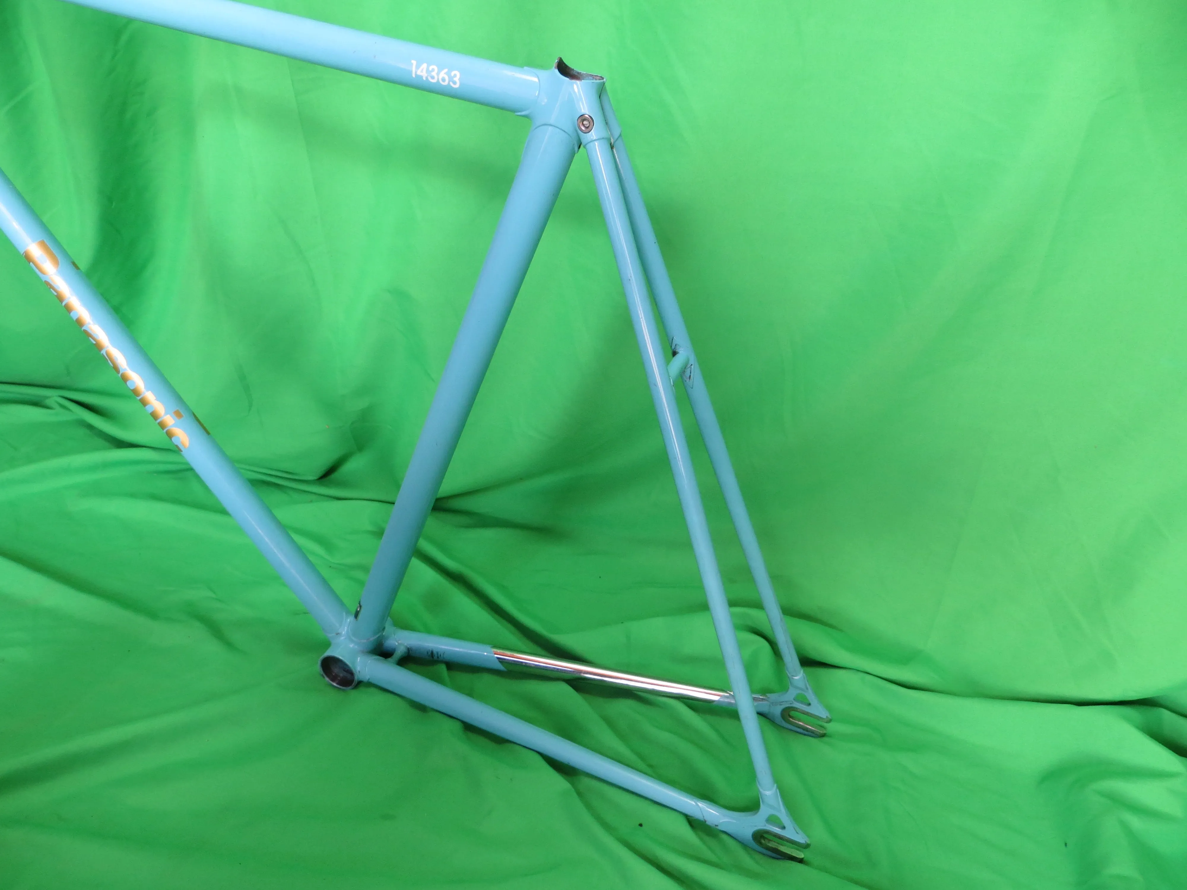 Panasonic // Light Blue // 55cm // For Repairs