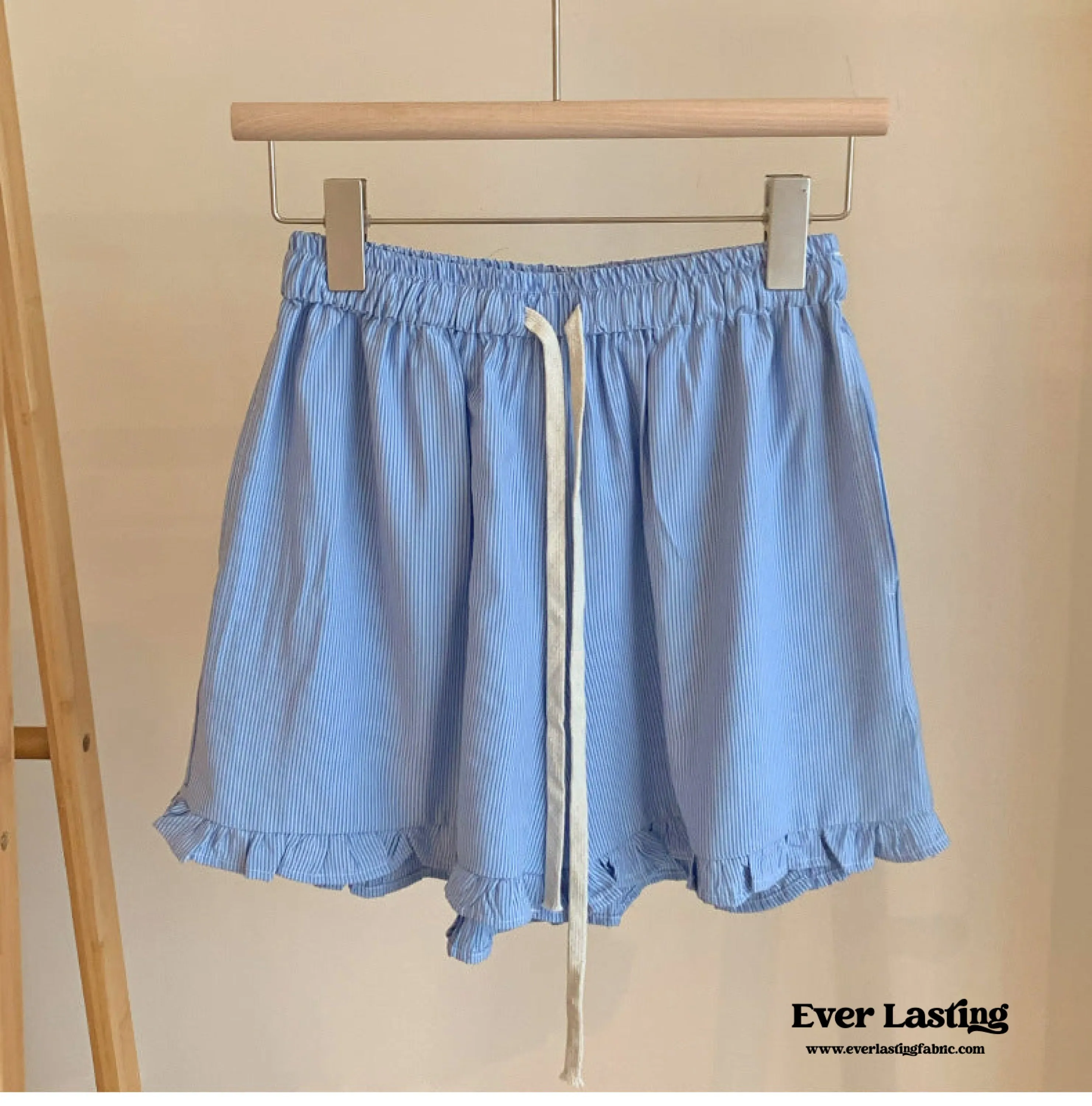 Ruffle Thin Stripes Shorts Lounge Bottoms / Blue