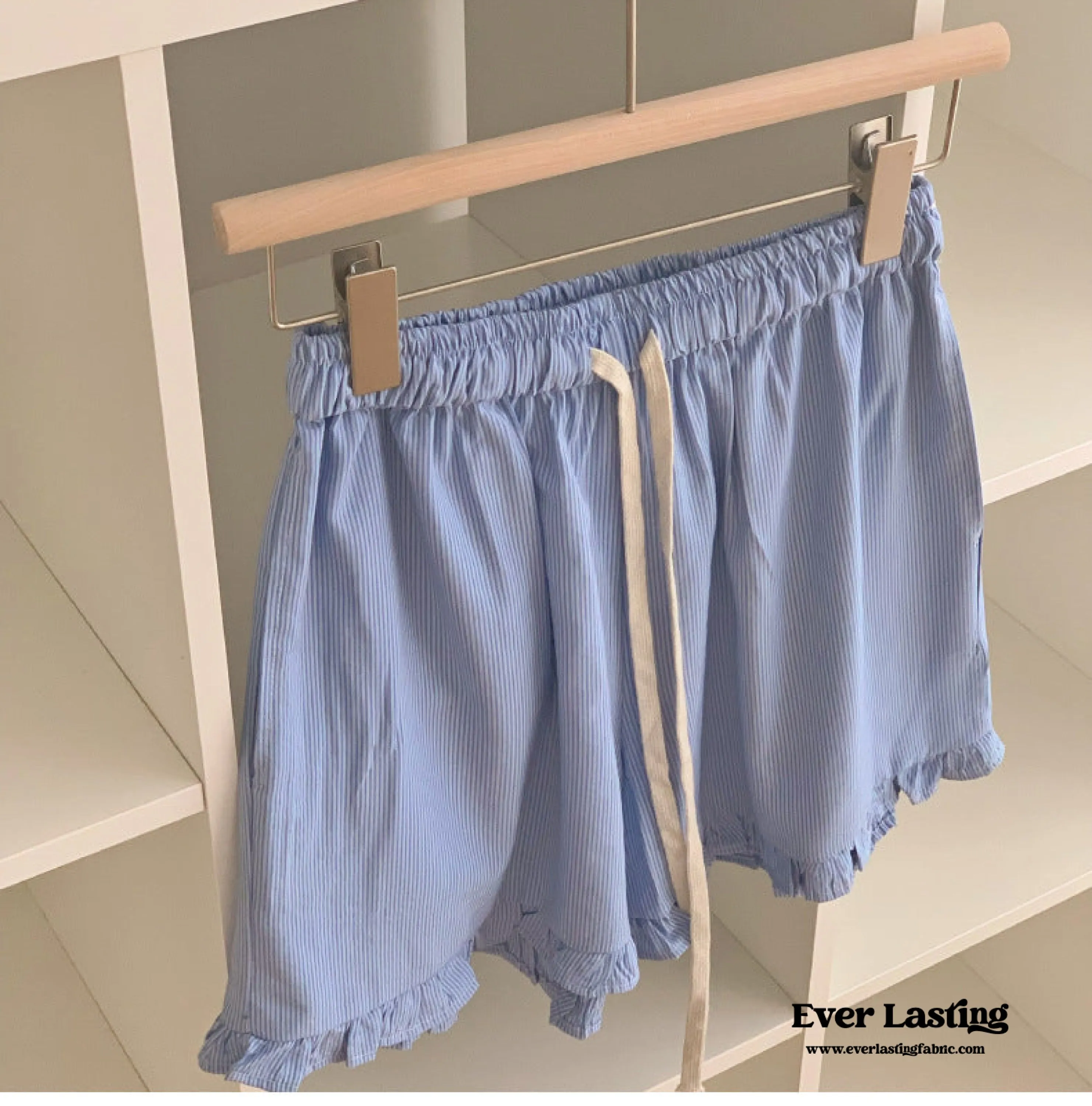 Ruffle Thin Stripes Shorts Lounge Bottoms / Blue