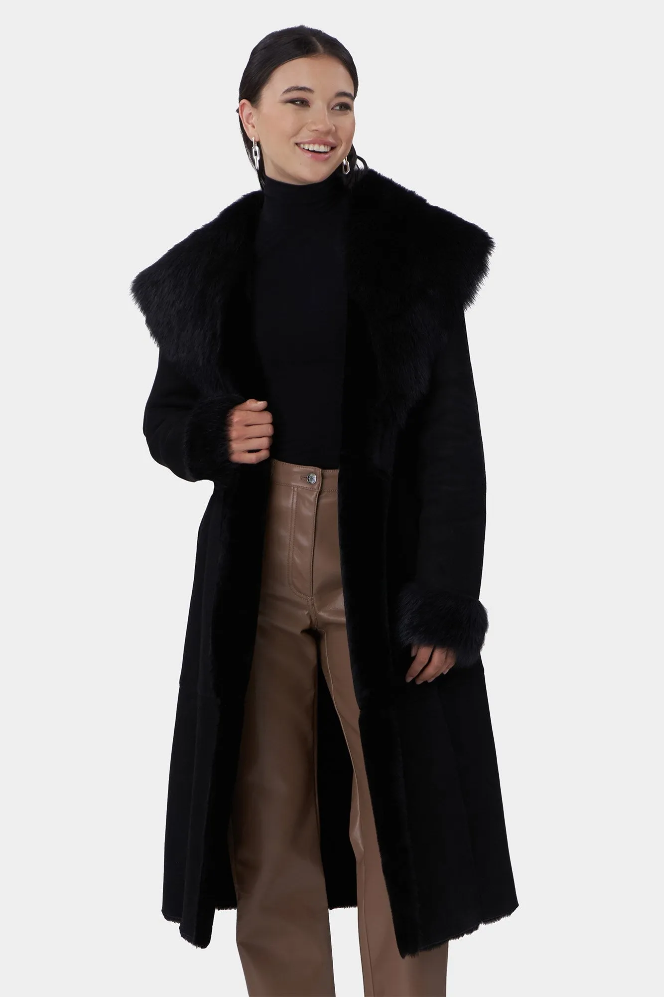 Select Shearling Lamb Short Coat with Toscana Collar and Cuff