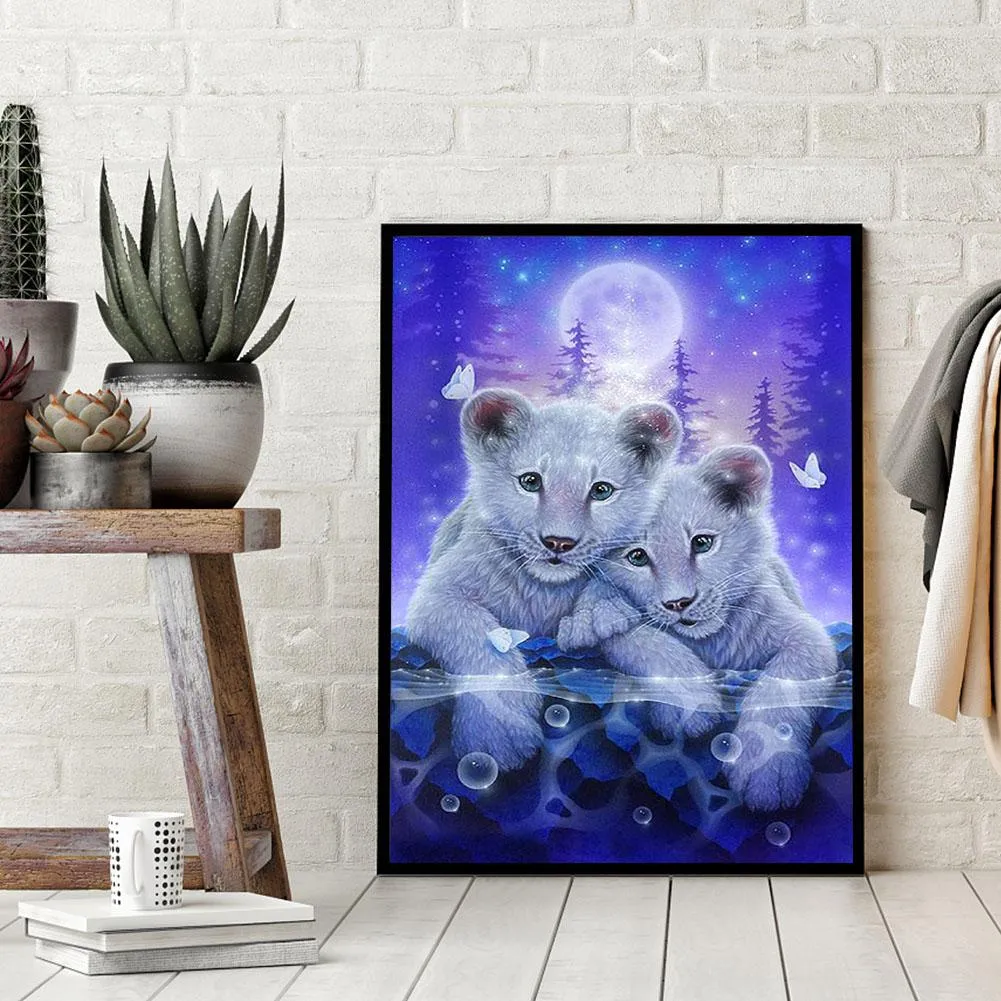 White Fur Little Lions - Full Round Diamond - 30x40cm